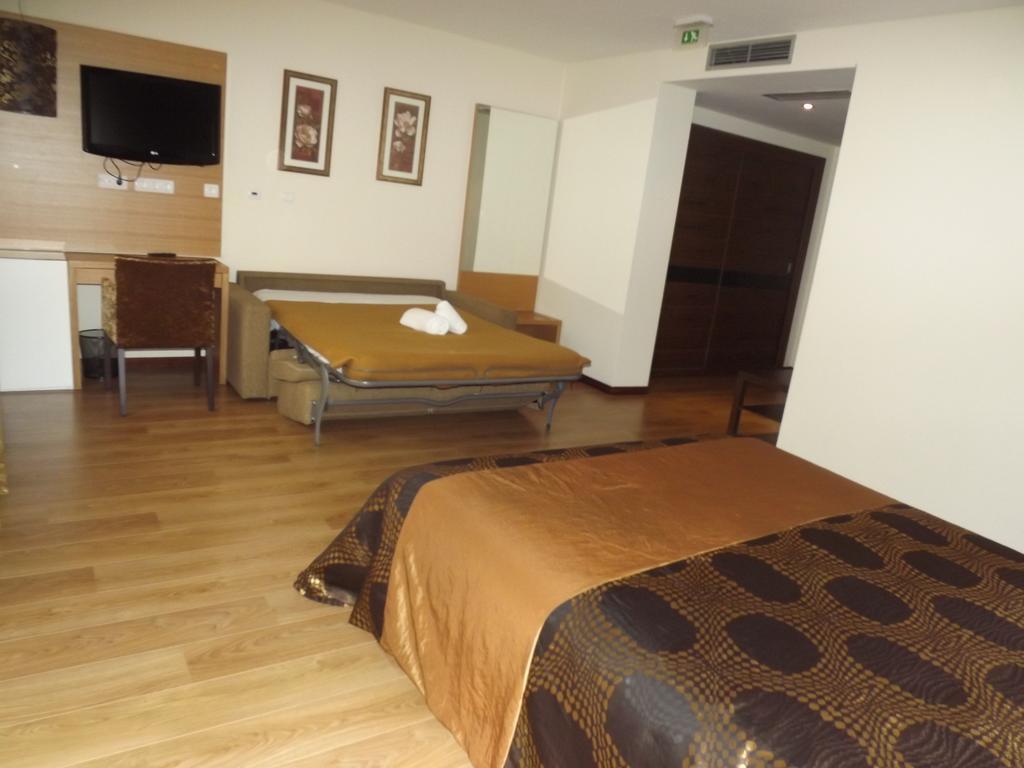 Hotel Do Vale Aguiar da Beira Dış mekan fotoğraf