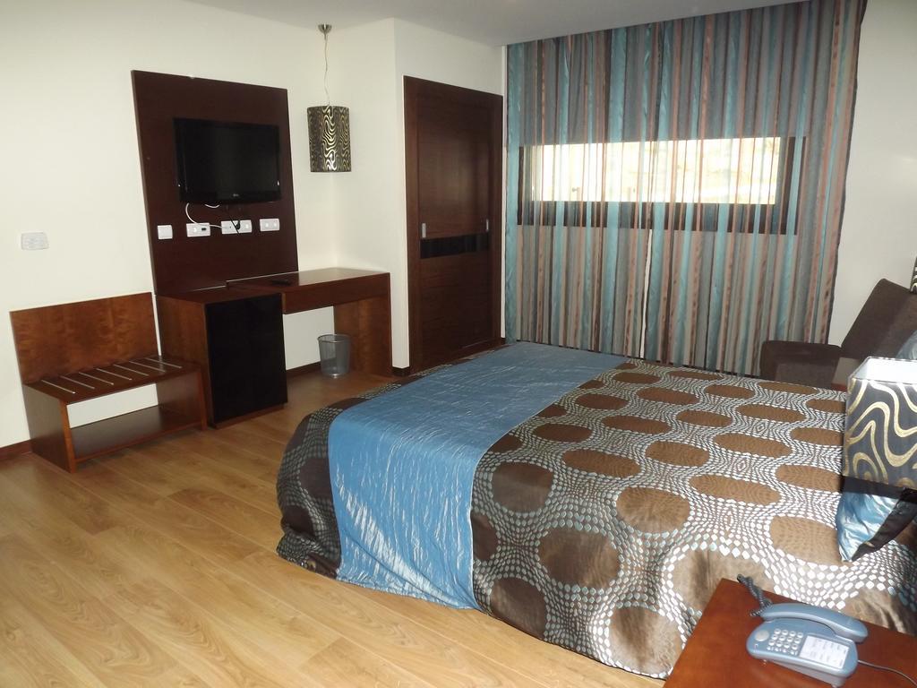 Hotel Do Vale Aguiar da Beira Dış mekan fotoğraf